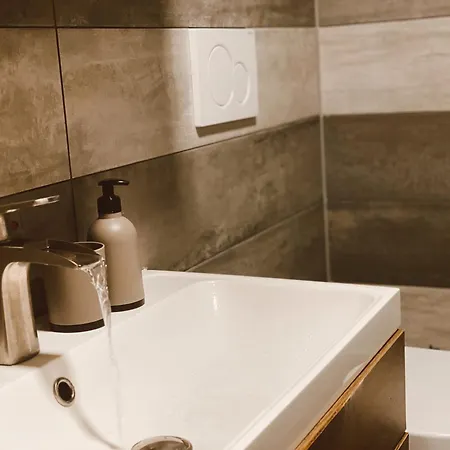 Δωμάτια σε οικογενειακή κατοικία El Haus Κάσελ